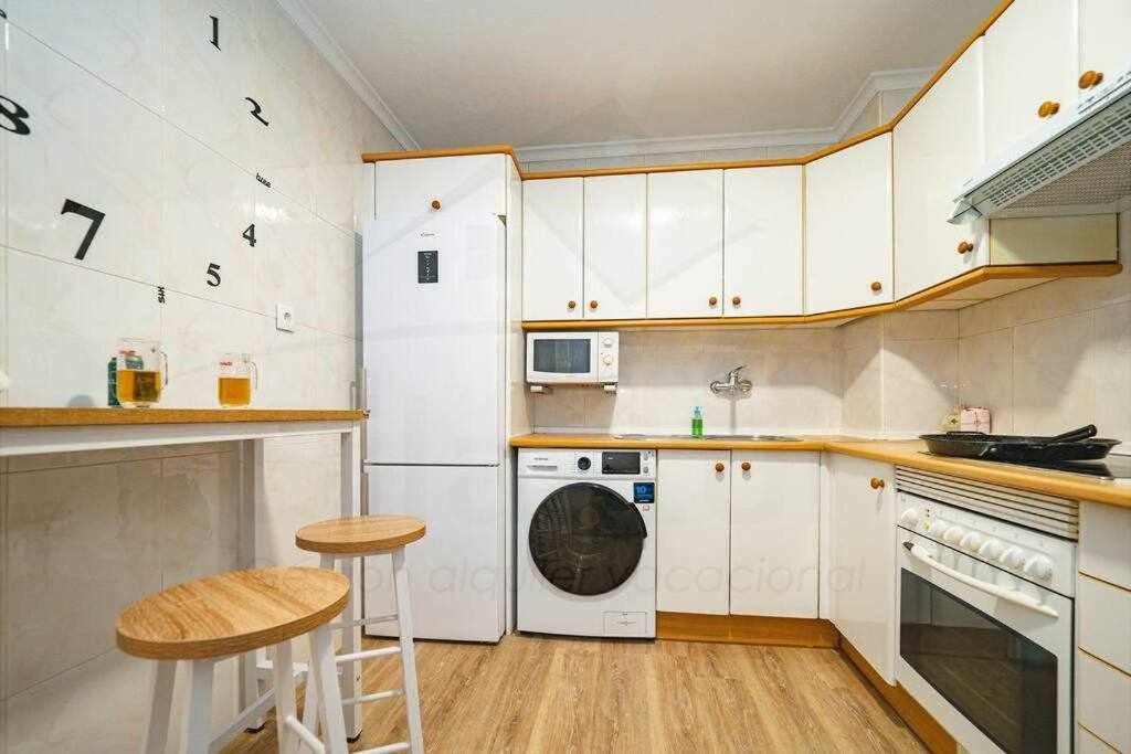 Begona Apartamento Gijon Exterior photo